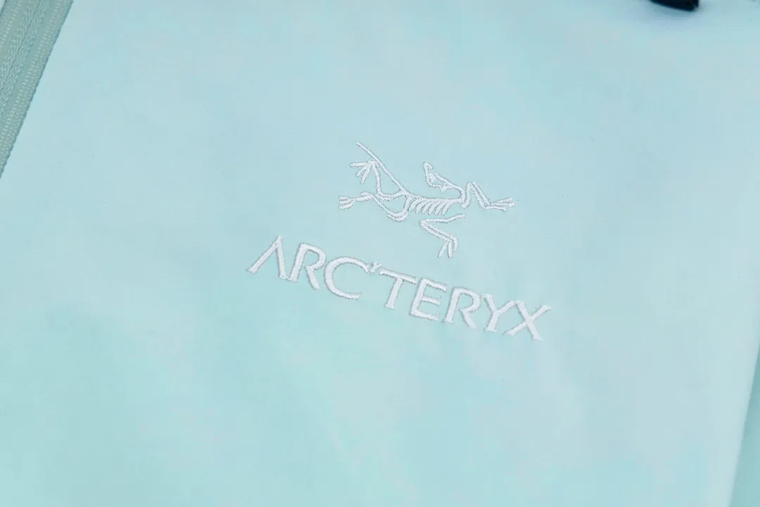 【 】 Hot Sale Arc'teryx Beta LT 26844 Gore-tex ， ， Factory ， ！ bluesign@ N 3LGORE-TEX ， Wear-Resistant， 、 Breathable， ， 20000 Breathable 10000 E 3D ， 3D ， ， ， Authentic YKK ， ， ， ， ， Factory ， ， ， ， 。 ， ， ，Lightweight ， Series ， Quality ！